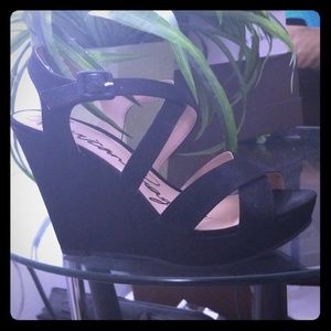 Womens Rachey Peep Toe Casual Platform Sandals, Bl